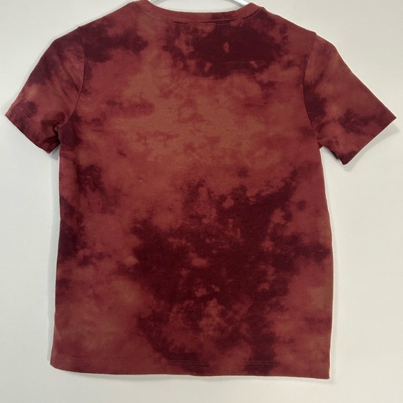 Boy’s Old Navy Tie-Dye T-Shirt - Maroon, Size M(8) - Picture 4 of 4